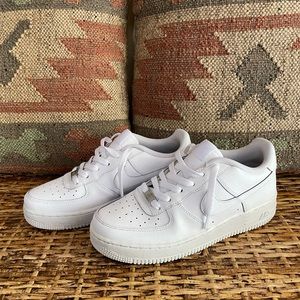Nike Air Force 1 White Y7 or 8.5 Womens